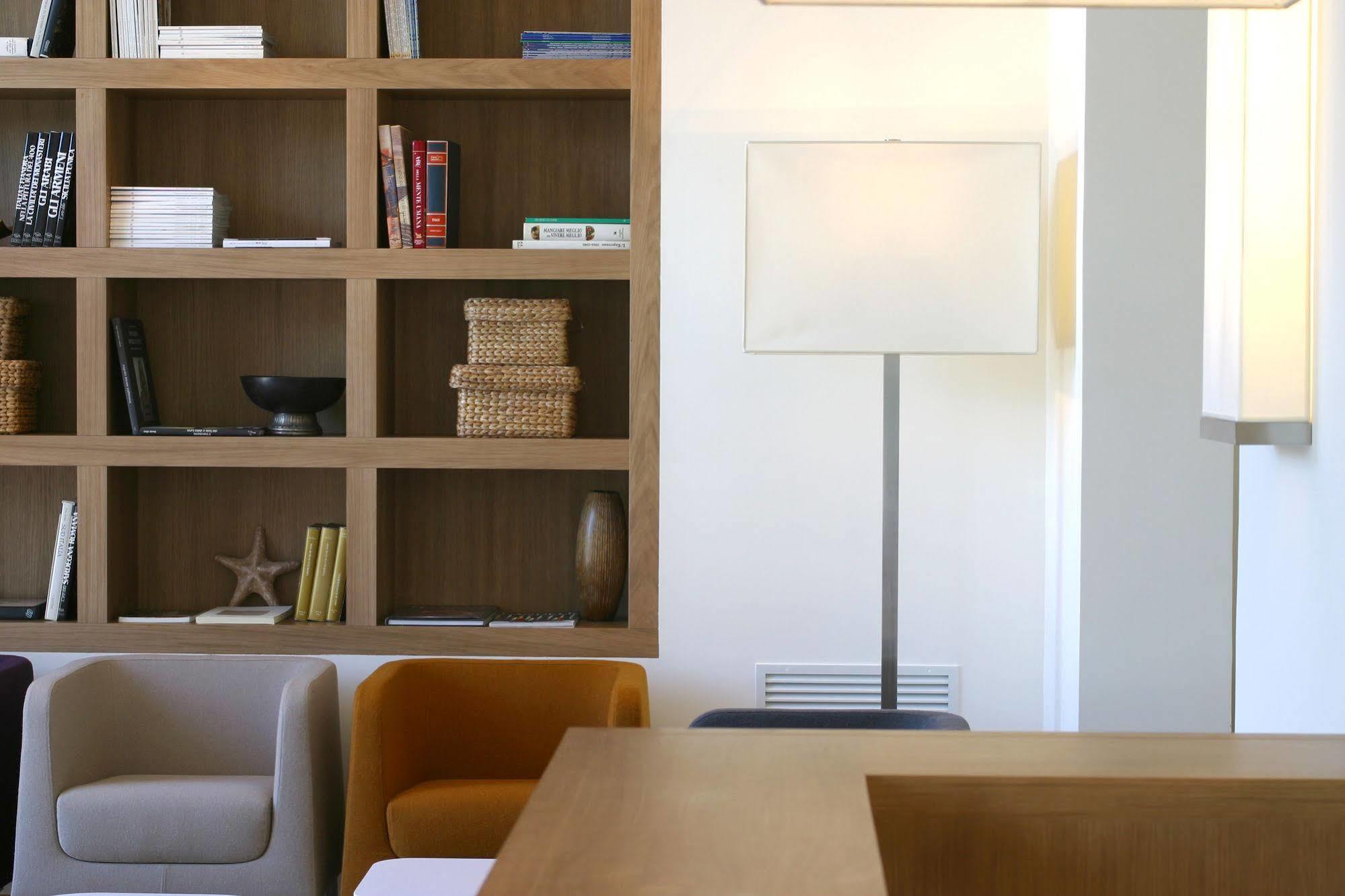 Rota Suites Sorrento Luaran gambar
